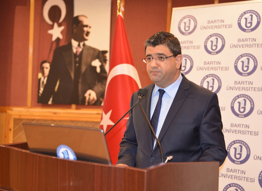 Prof. Dr. Yenal ÜNAL